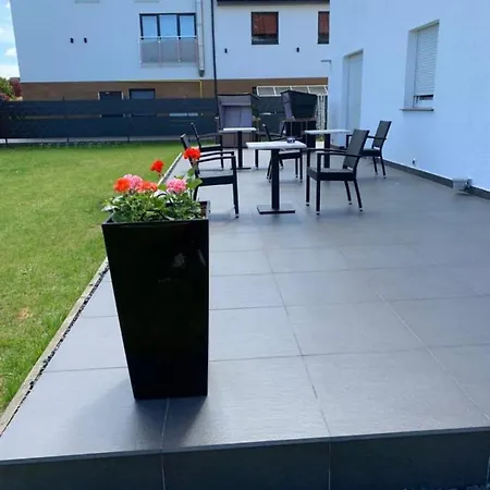 Aneta Oda ve Kahvaltı