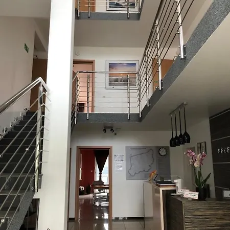 Nocleg ze śniadaniem Aneta 3*