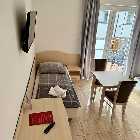 Nocleg ze śniadaniem Aneta 3*