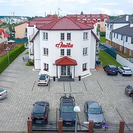 Aneta Bed and Breakfast