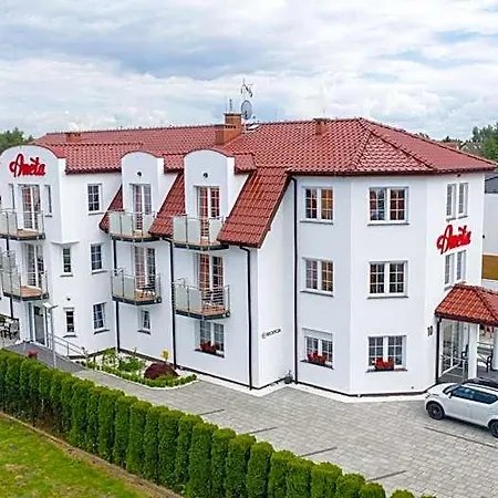 Bed and Breakfast Aneta 3*